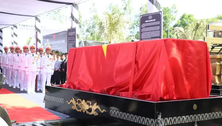 Tổ Chức Lễ Tang Nguyên Chủ Tịch Nước Trần Đức Lương Với Nghi Thức Lễ Quốc Tang