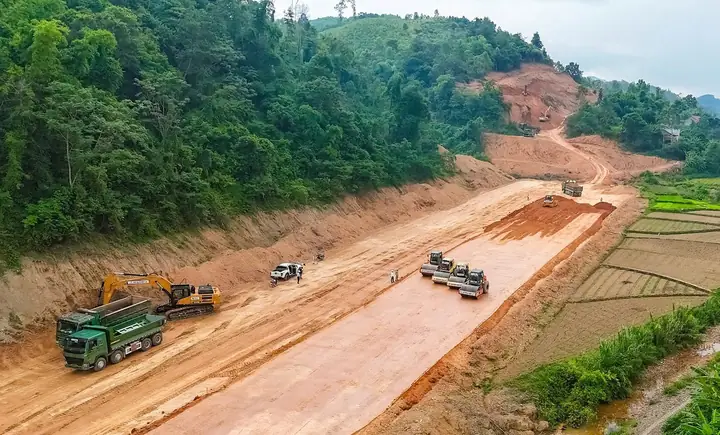 Tập Đoàn Đèo Cả