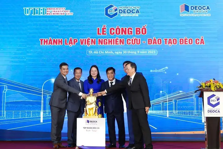 Tập Đoàn Đèo Cả