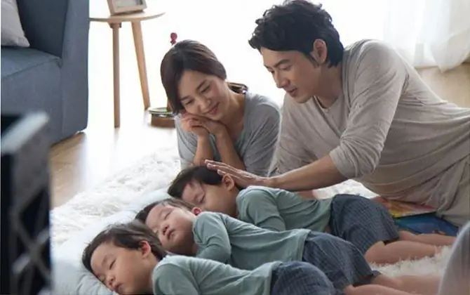 Daehan Minguk Manse Là Ai: Tiểu Sử, Sự Nghiệp Và Sức Hút Vạn Người Mê