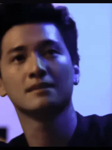 Tranh Cãi Ai Là Người Đẹp Trai Nhất Việt Nam