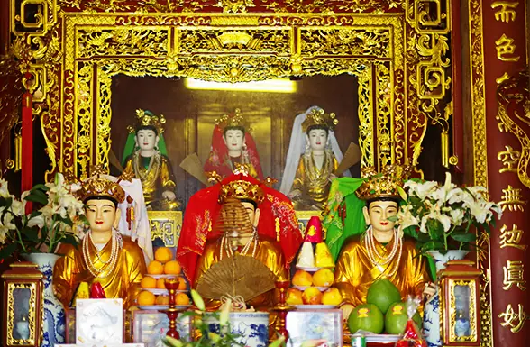 Diãªu Trã¬ Äá»a Máº«u Lã Ai?