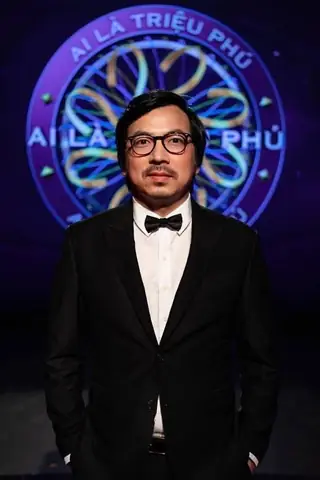 Đinh Tiến Dũng: Hành Trình Từ "giáo Sư Xoay" Đến Người Đàn Ông Đa Tài Đinh Tiến Dũng: Hành Trình Từ "giáo Sư Xoay" Đến Người Đàn Ông Đa Tài