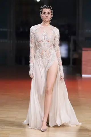 Elie Saab Là Ai?