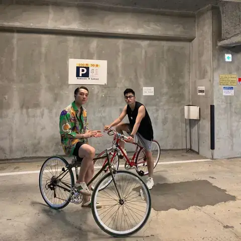 Mono Là Ai? Sơ Lược Thông Tin