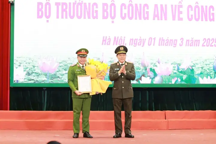 Giám Đốc Công An Hà Nội Là Ai
