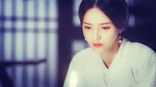 Hà Lạc Chi Thần Là Ai