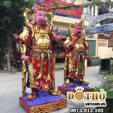 Hộ Pháp Là Ai? Vai Trò Và Ý Nghĩa Sâu Sắc Trong Phật Giáo Việt Nam