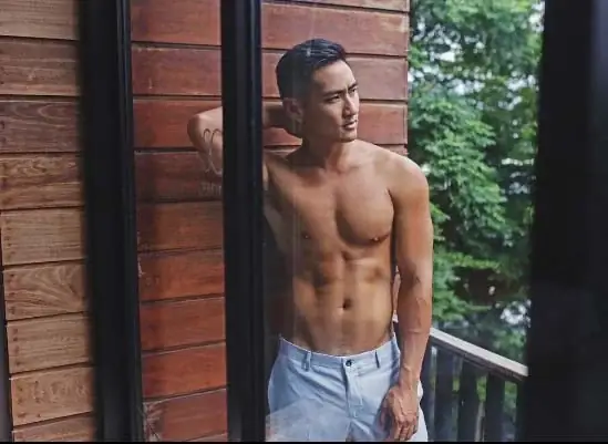 Bạn Đời Hot Boy Của Hồ Vĩnh Khoa Là Ai Và Giàu Như Thế Nào?