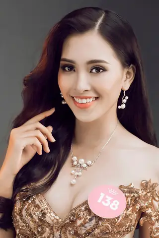 Hoa Hậu Việt Nam 2018 Trần Tiểu Vy Là Ai?