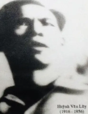 Huỳnh Văn Lũy Là Ai