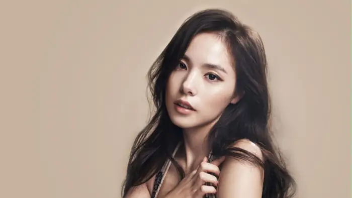 Min Hyo Rin - Vợ Sắp Cưới Của Taeyang - Là Ai? Ảnh 4