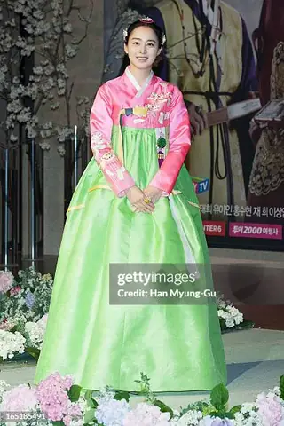 Jang Ok Jung Là Ai? Cuộc Đời Thăng Trầm Của Mỹ Nhân Joseon