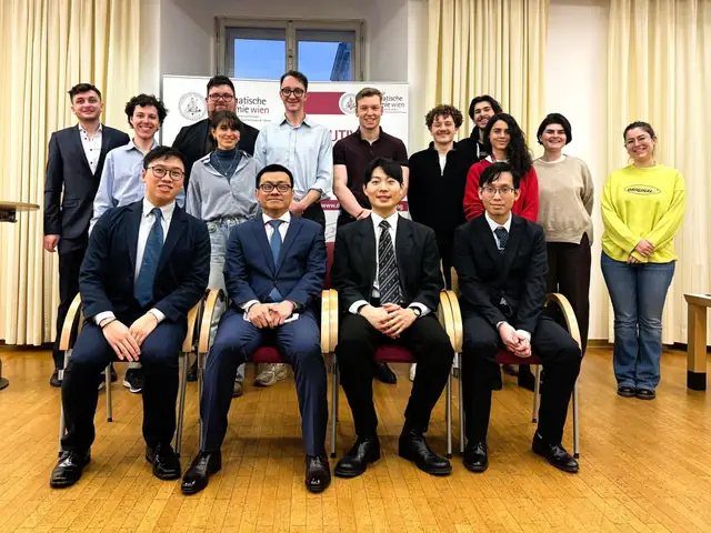 Lê Thái Hoàng Là Ai