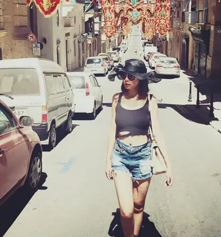 Nhà Văn Linh Lê, Vợ Btv Quang Minh Là Ai?