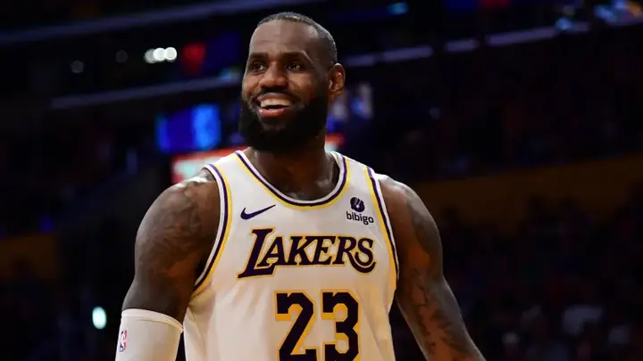 Lebron James Là Ai? Tổng Quan Sự Nghiệp Và Đời Tư "king James" Lebron James Là Ai? Tổng Quan Sự Nghiệp Và Đời Tư "king James"