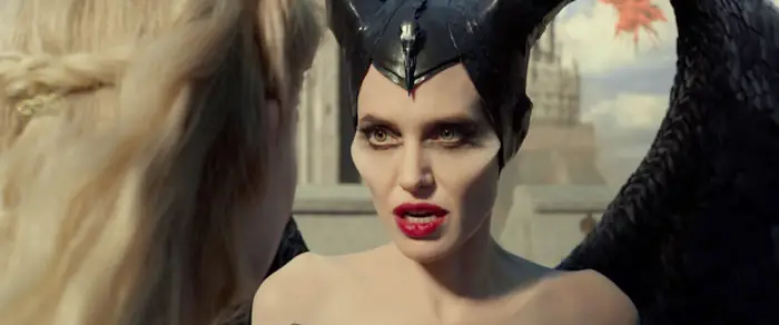 Angelina Jolie - Maleficent