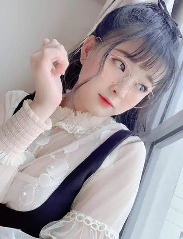 Hình Ảnh Xinh Đẹp Đáng Yêu Của Cô Nàng Mèo 2k4