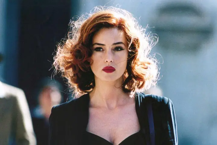 "malena" Đã Khiến Tên Tuổi Của Monica Vụt Sáng Thành Sao Hạng A