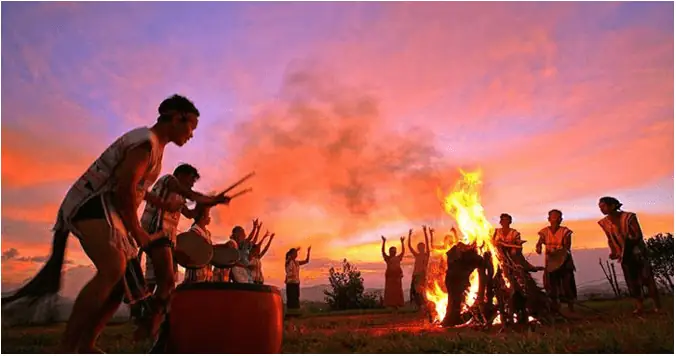 Tìm Hiểu Tác Phẩm Chiến Thắng Mtao Mxây