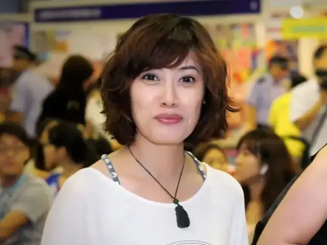 Nguồn Gốc Và Bối Cảnh Tác Phẩm “dụ Tình: Lời Yêu Thầm Kín”