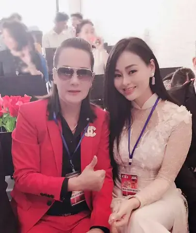 Hé Lộ Danh Tính: Vợ Ca Sĩ Ngô Quốc Linh Là Ai?