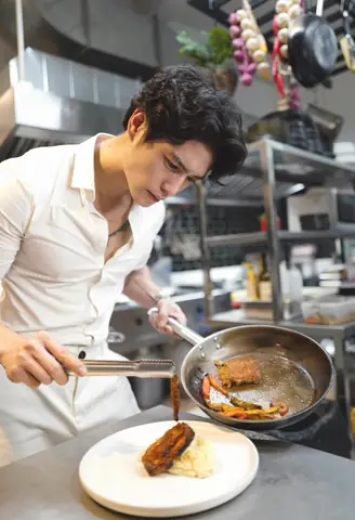 Hình Mẫu "bạn Trai Nhà Người Ta" Mà Chị Em Thường Nói Đến