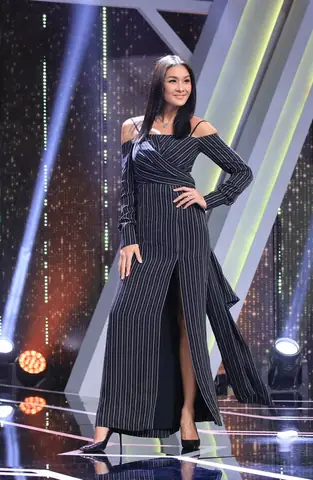 Góp Mặt Với Vai Trò Cố Vấn Của "người Ấy Là Ai?" Mùa 2, "chị Đại" Lukkade Khiến Khán Giả Thích Thú. Góp Mặt Với Vai Trò Cố Vấn Của "người Ấy Là Ai?" Mùa 2, "chị Đại" Lukkade Khiến Khán Giả Thích Thú.