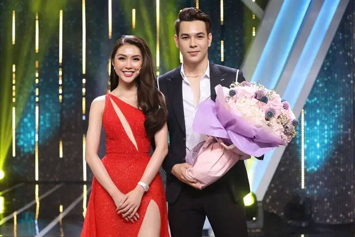 Tap Cuoi Nguoi Ay La Ai Mua 2 Hoa Hau Tuong Linh De Tuot Mat Cuc Pham Doc Than