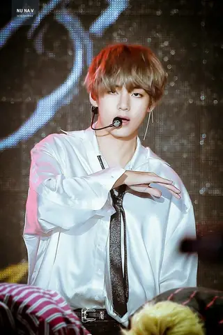 Cũng Là Chủ Nhân Của Chiếc Suv Genesis Gv80 Trị Giá 70.900 Usd. Nam Ca Sĩ Say Mê Chiếc Xe Khi Quay Tập Phim Run Bts Và Sau Đó Đã Tự Mua Cho Mình Một Chiếc.