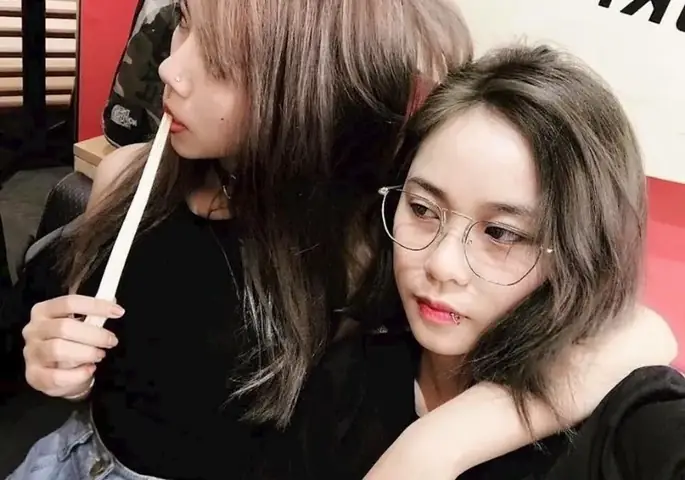 Diệp Anh – Hơn Cả Bạn Thân? Diệp Anh – Hơn Cả Bạn Thân?