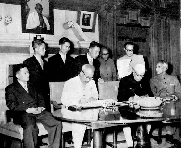 [emagazine] Nhà Ngoại Giao Tài Ba Nguyễn Cơ Thạch - Ảnh 5.