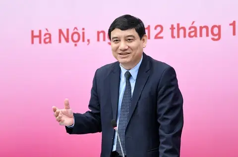 Nguyễn Đắc Vinh Là Ai? Tổng Quan Tiểu Sử Và Sự Nghiệp Nổi Bật Nguyễn Đắc Vinh Là Ai? Tổng Quan Tiểu Sử Và Sự Nghiệp Nổi Bật