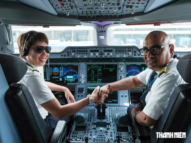 Nữ Cơ Trưởng Việt Nam Là Ai