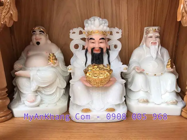 Ông Thần Tiền Là Ai?