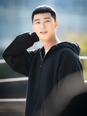 Tài Tử Park Seo Joon Của “tầng Lớp Itaewon” Là Ai? - 3
