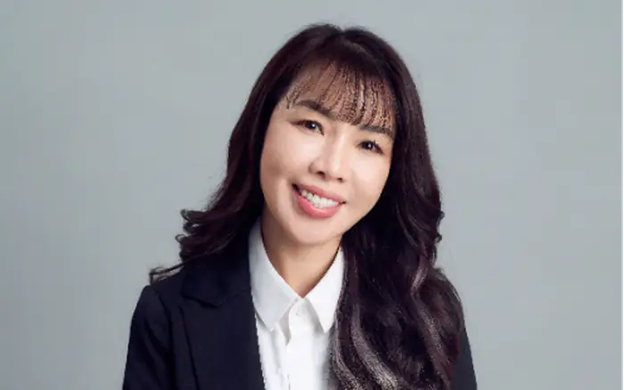 Phan Hồ Điệp Là Ai? Giải Mã Cuộc Đời Và Sự Nghiệp Đầy Cảm Hứng