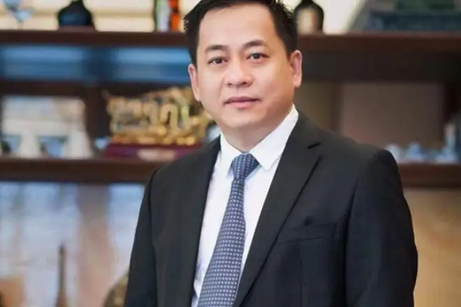 Khởi Tố Và Truy Nã Về Tội “cố Ý Làm Lộ Tài Liệu Bí Mật Nhà Nước”