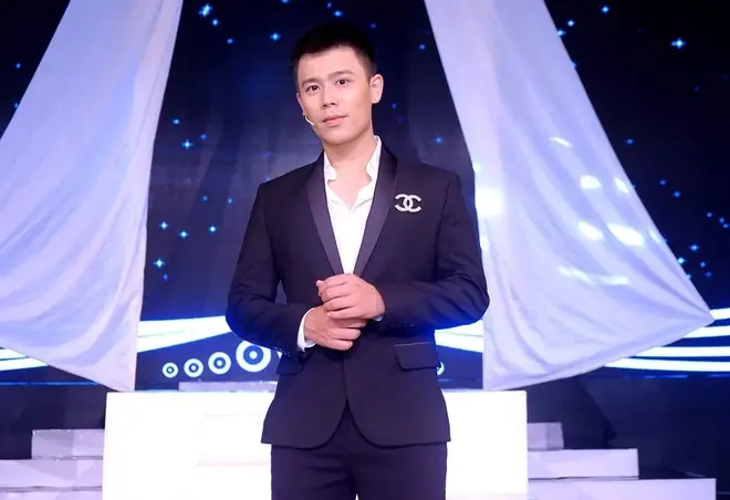 Quý Ông Tia Chớp Trần Anh Huy Là Ai Quý Ông Tia Chớp Trần Anh Huy Là Ai