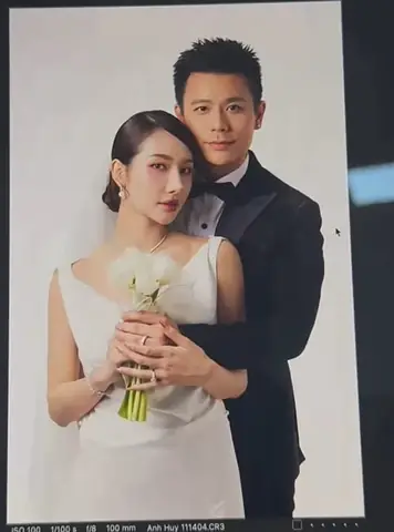 "quý Ông Tia Chớp" Anh Huy Từng Nhiều Lần Được Fan "đẩy Thuyền" Với Midu. "quý Ông Tia Chớp" Anh Huy Từng Nhiều Lần Được Fan "đẩy Thuyền" Với Midu.