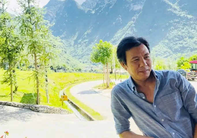 Nsnd Huỳnh Tú - Bố Ruột Của Ca Sĩ Soobin Hoàng Sơn Nổi Tiếng Ra Sao?