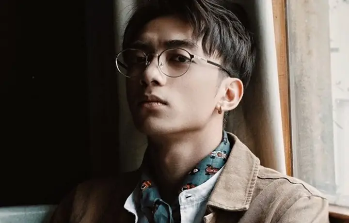 Ca Sĩ Soobin Hoàng Sơn Là Ai?