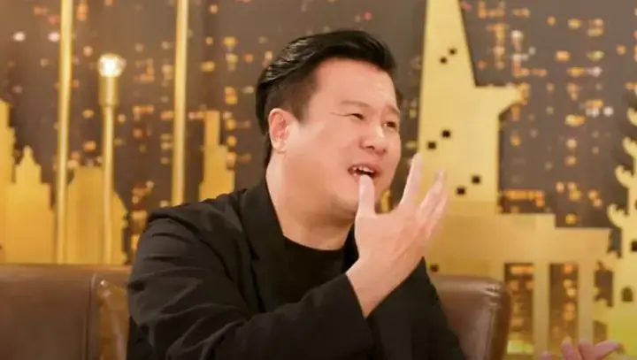 Tổng Quan Về Cuộc Đời Và Sự Nghiệp Trương Huệ Vân