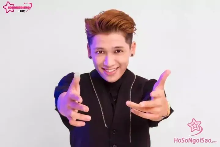 Sự Nghiệp Của Tronie Ngô