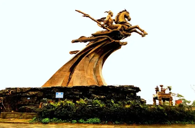 Tứ Bất Tử Trong Tâm Thức Việt Nam