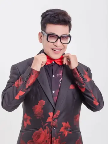 Sao Việt Ly Hôn Tuổi Xế Chiều: Mc Thanh Bạch U70 Coi Con Cháu Là Nguồn Năng Lượng Sống Khổng Lồ - Ảnh 3. Sao Việt Ly Hôn Tuổi Xế Chiều: Mc Thanh Bạch U70 Coi Con Cháu Là Nguồn Năng Lượng Sống Khổng Lồ - Ảnh 3.