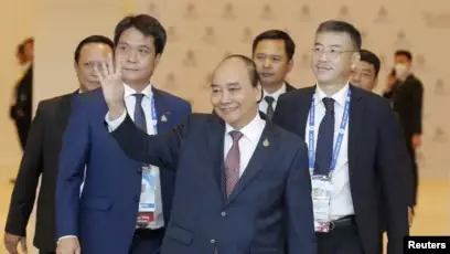 Phu Nhân Ông Nguyễn Sinh Hùng Là Ai? Thông Tin Chi Tiết