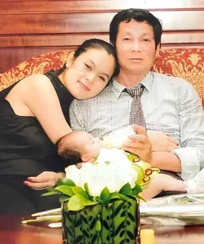 Vợ Thứ Trưởng Lê Hải An Là Ai: Hé Lộ Dung Nhan Và Thông Tin Ít Người Biết