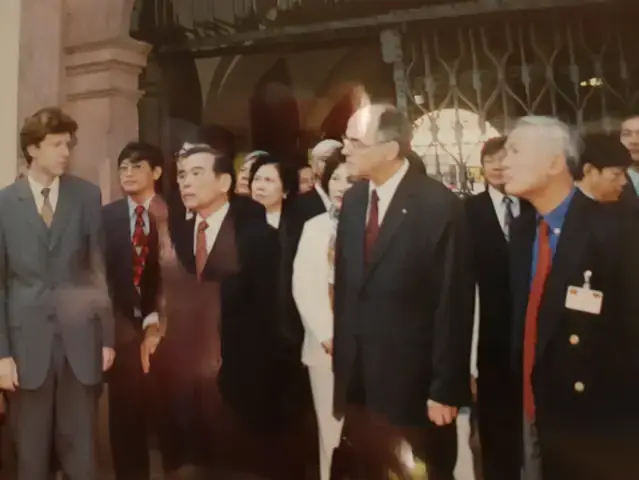 Cố Phó Thủ Tướng Vũ Khoan: Cuộc Đời Và Sự Nghiệp Vĩ Đại