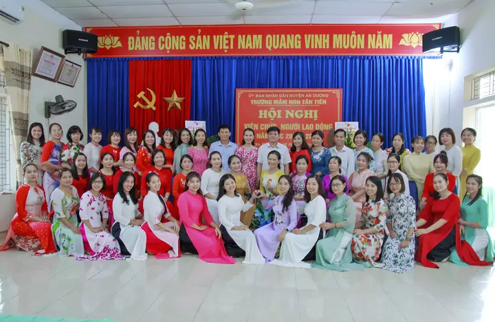 Nhạc Beat Bài Hát: Mời Bạn Ăn | Trường Mầm Non Tân Tiến Nhạc Beat Bài Hát: Mời Bạn Ăn | Trường Mầm Non Tân Tiến